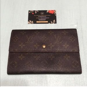 Louis Vuitton Passport pouchette Project